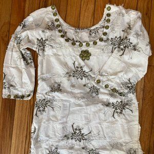 W's M Kenyan Custom Blouse